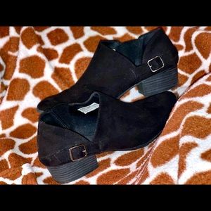 American Eagle Booties